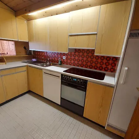 Casa Dschember, 10, 1-5 Personen * アローザ
